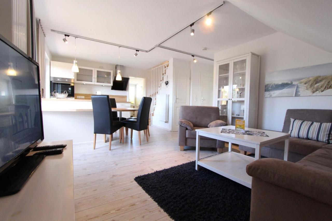 Haus Heckenrose Whg 2 Og Apartamento Kellenhusen Exterior foto